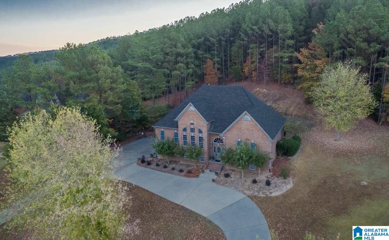 169 Windsor Lane Pelham, AL 35124 - Photo 3 of 40