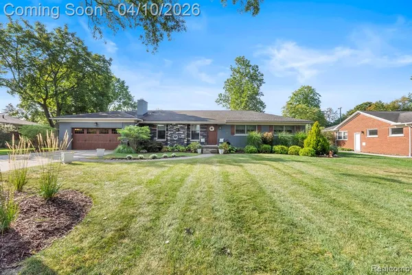 $600,000 | 31700 Nixon Street, Beverly Hills, MI 48025