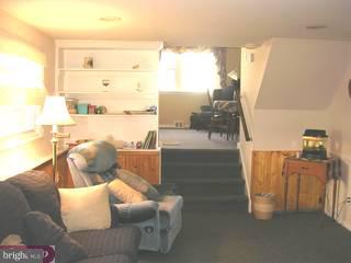 2890 Senak Road Abington, PA 19001 - Photo 3 of 6 Gallery Image 3