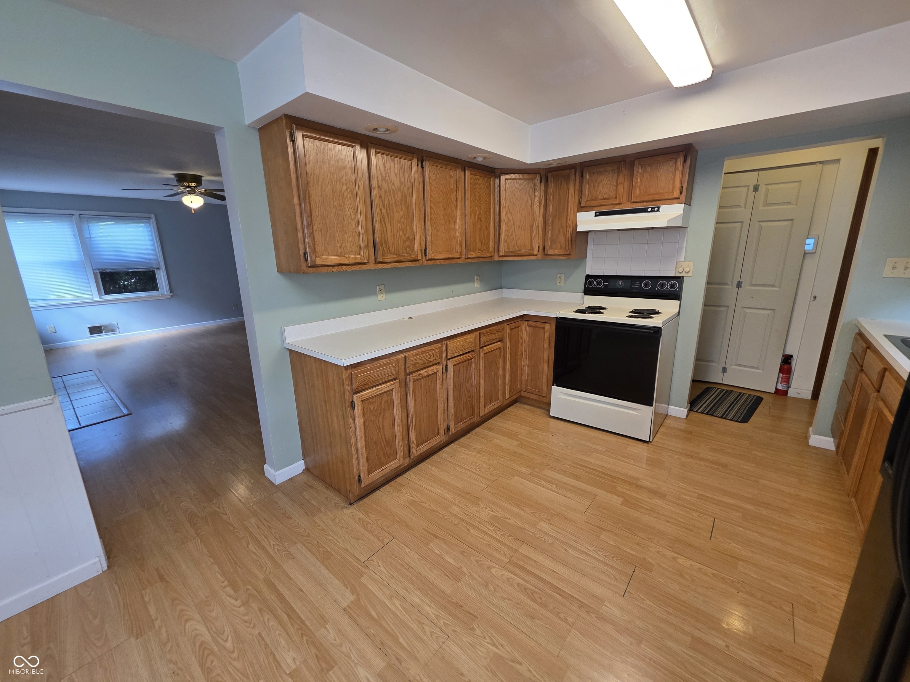 916 North Alden Road Muncie, IN 47304 - Photo 10 of 28 Gallery Image 10