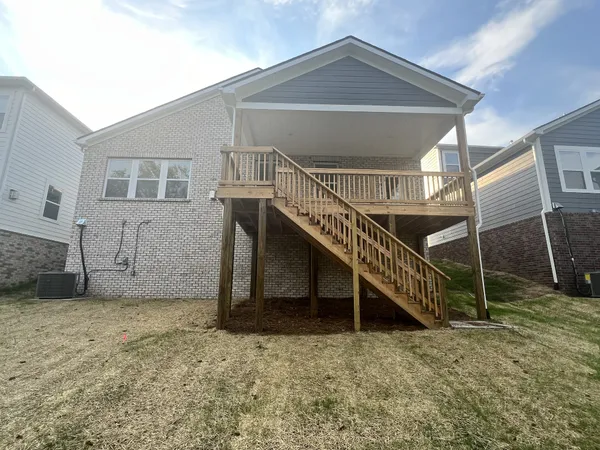 $3,195 | 859 Nightingale Avenue, Hendersonville, TN 37075