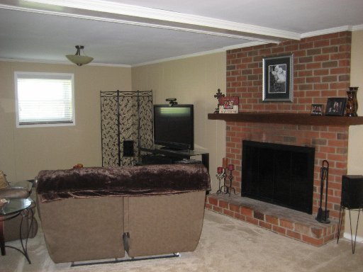 121 Gayle Road Southwest Knoxville, TN 37922 - Photo 16 of 29 Lower Level Family Room w/Fireplace