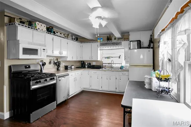 $125,000 | 712 West Main Street, Carlinville, IL 62626