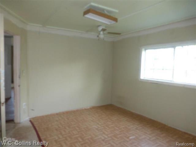 12240 Bryce Road Emmett, MI 48022 - Photo 9 of 24 9.JPG