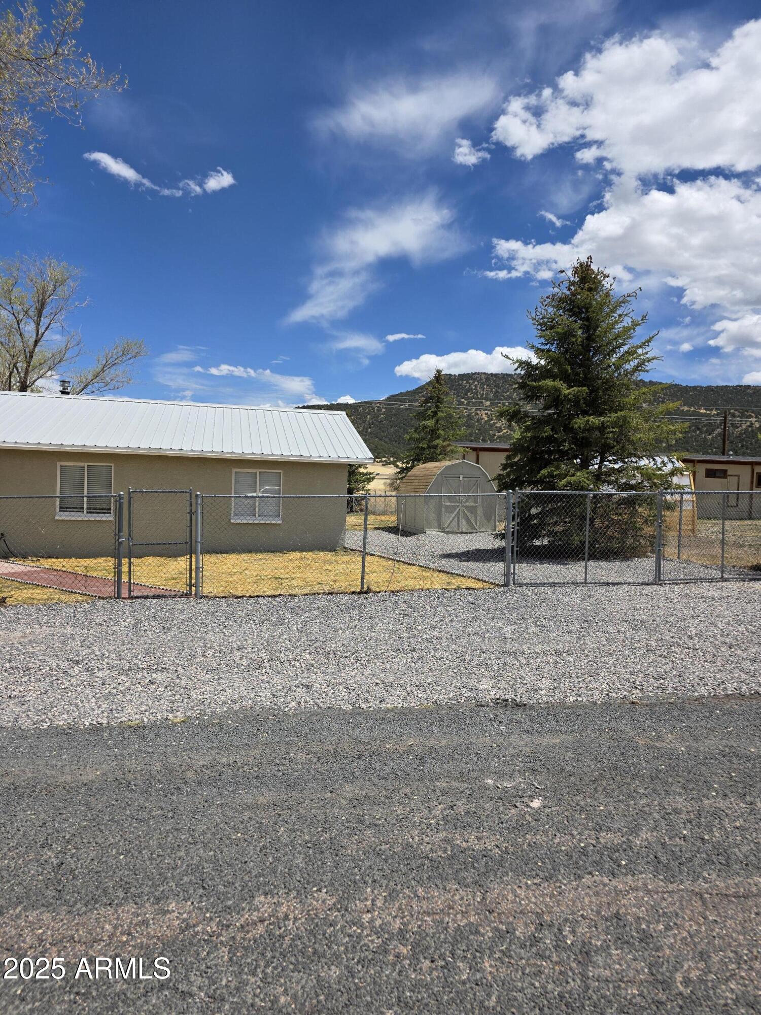 731 Elm Lane Eagar, AZ 85925 - Photo 4 of 26