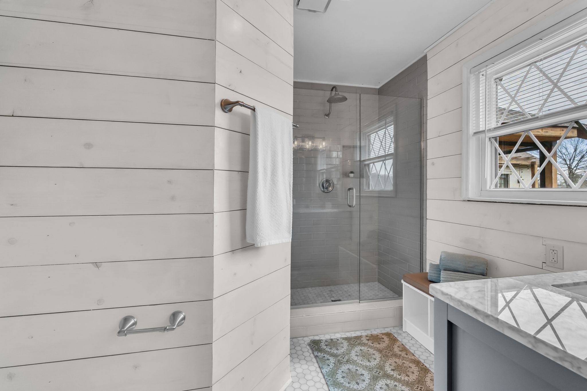 6307 Ramsgate Court Brentwood, TN 37027 - Photo 34 of 99 a bathroom with a bathtub