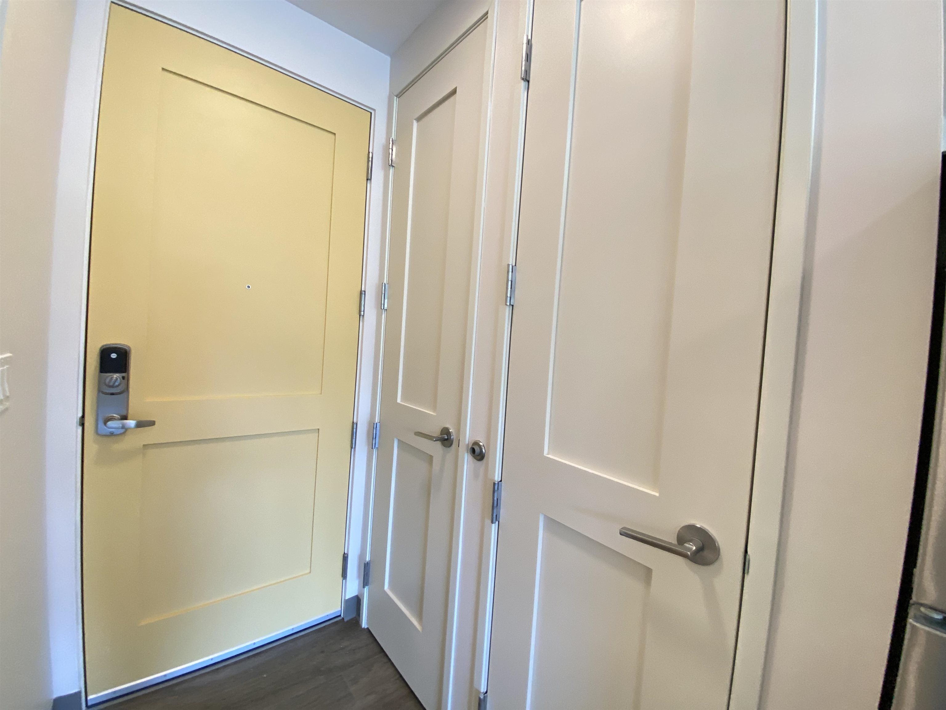 409 Elm Street, Unit 202 Manchester, NH 03101 - Photo 19 of 39