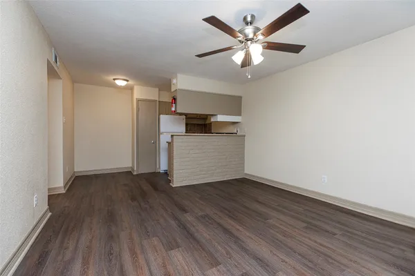 $825 | 1840 Richmond Avenue, Unit 28, Houston, TX 77098