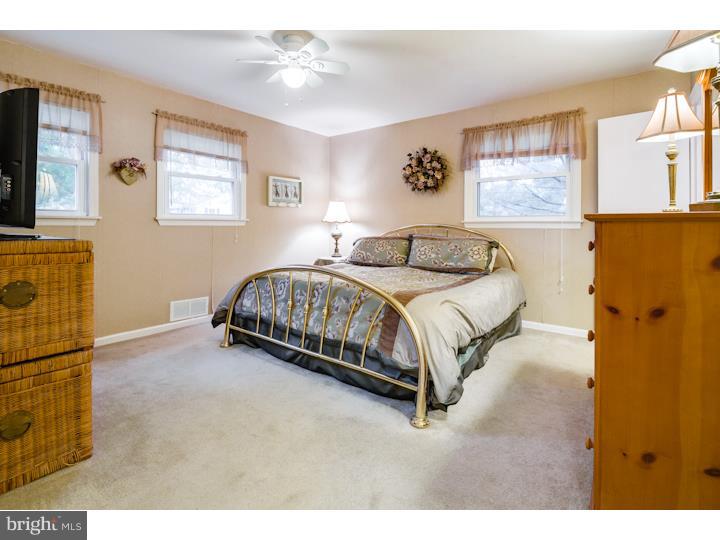 1117 Yardley Road Cherry Hill, NJ 08034 - Photo 20 of 25 Gallery Image 20