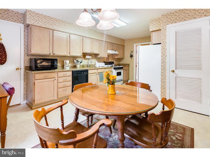1117 Yardley Road Cherry Hill, NJ 08034 - Photo 8 of 25 Gallery Image 8