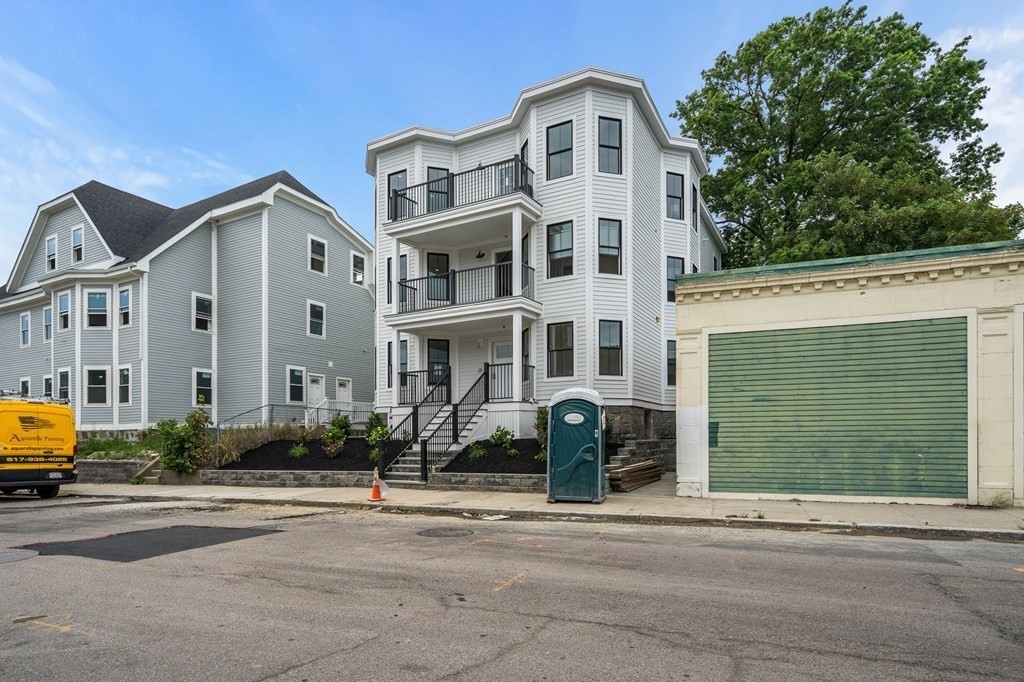 138 Centre Street, Unit 6 Boston, MA 02124 - Photo 13 of 13