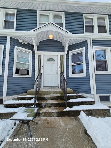 $2,450 | 1 Beech Drive, Unit 5, Ronkonkoma, NY 11779