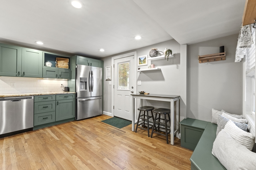 69 Dobson Road Braintree, MA 02184 - Photo 8 of 29 Gallery Image 8