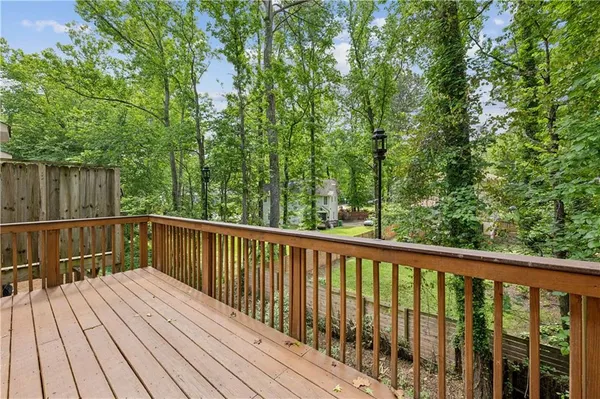 $389,000 | 2817 White Oak Lane, Decatur, GA 30032