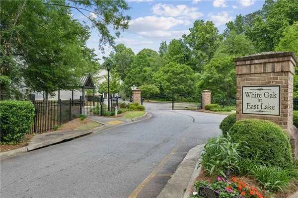 $389,000 | 2817 White Oak Lane, Decatur, GA 30032