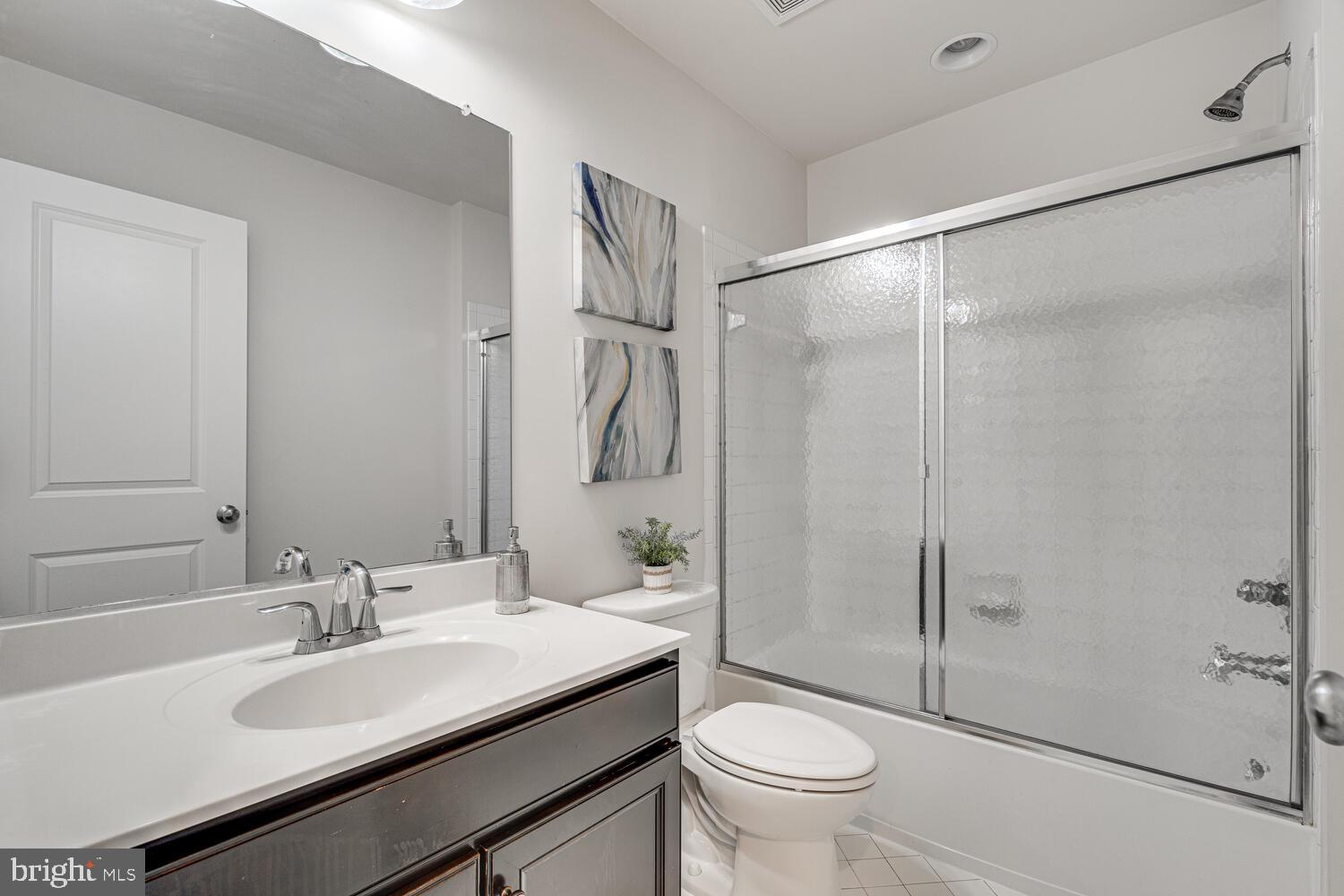 13518 Redspire Drive Silver Spring, MD 20906 - Photo 36 of 84 Hall Bath