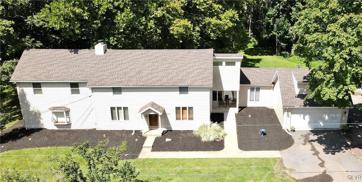 3229 Blue Ridge Drive Bethlehem, PA 18020 - Photo 3 of 42 Gallery Image 3