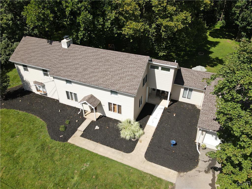 3229 Blue Ridge Drive Bethlehem, PA 18020 - Photo 6 of 42 Gallery Image 6