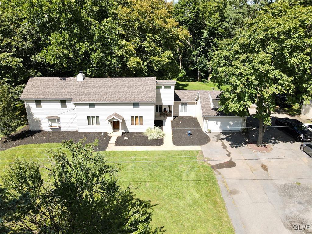 3229 Blue Ridge Drive Bethlehem, PA 18020 - Photo 7 of 42 Gallery Image 7