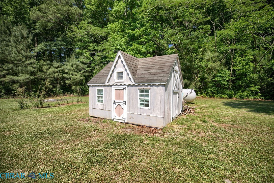 160 Holly Point Road Mathews, VA 23109 - Photo 34 of 41