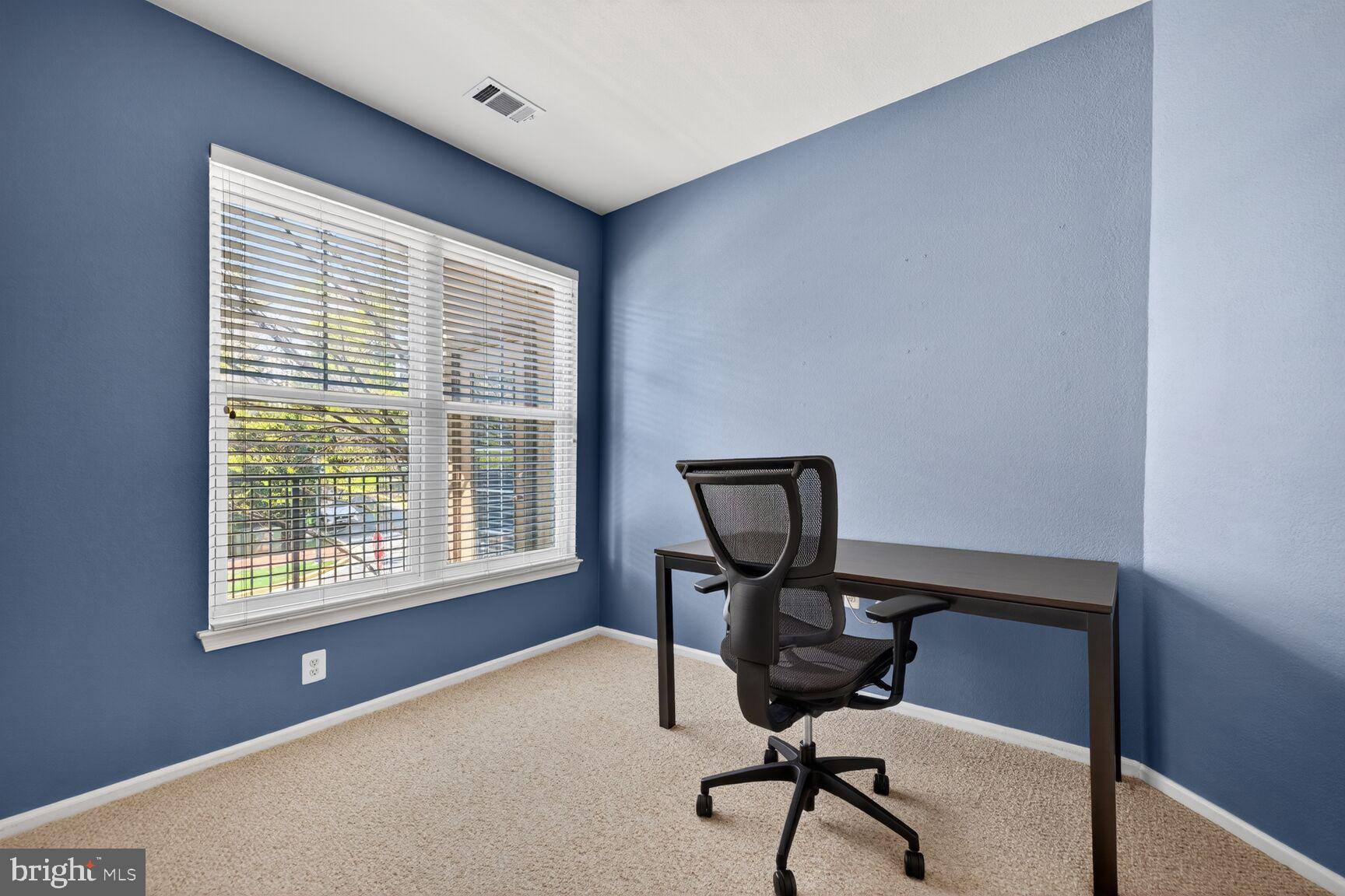 11800 Old Georgetown Road, Unit 1541 North Bethesda, MD 20852 - Photo 10 of 34 a view of workspace with windows