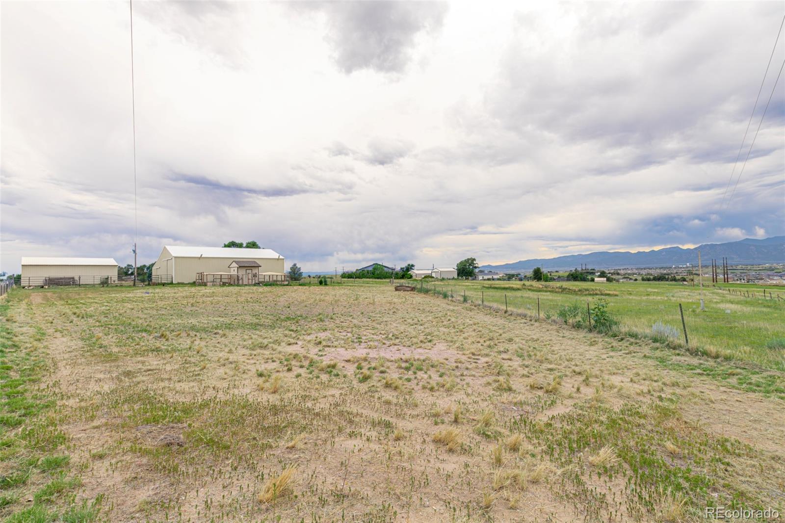 11170 Peaceful Valley Road Colorado Springs, CO 80925 - Photo 36 of 43