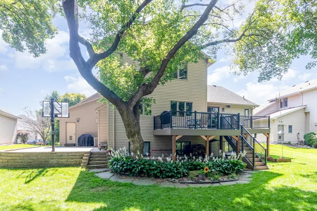 $530,000 | 2524 87th Trail North, Brooklyn Park, MN 55443