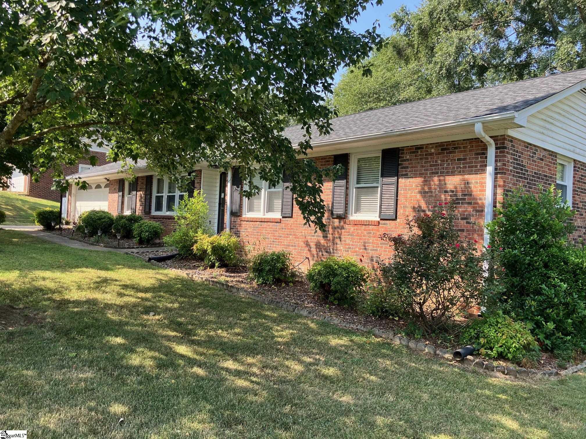 207 Scottswood Road Greenville, SC 29615 - Photo 1 of 3 Gallery Image 1