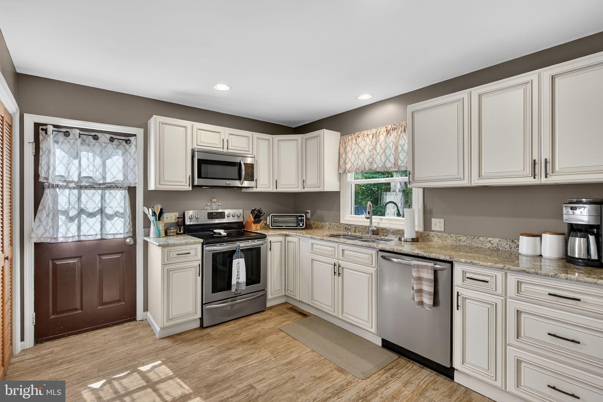 3937 Breaknock Road Bumpass, VA 23024 - Photo 46 of 94