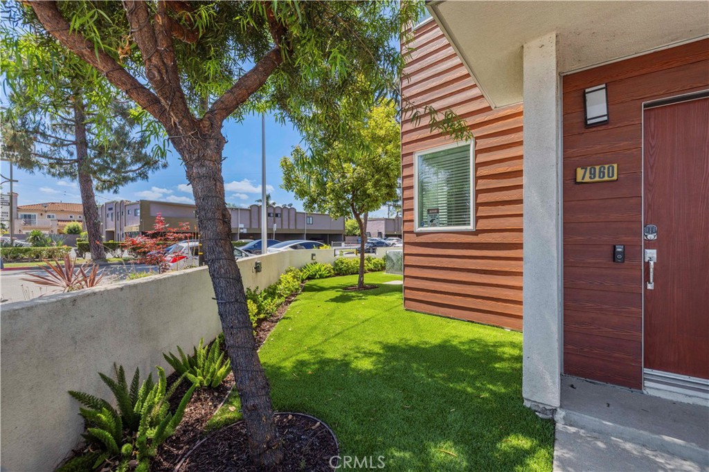 7960 Telegraph Road Downey, CA 90240 - Photo 3 of 59