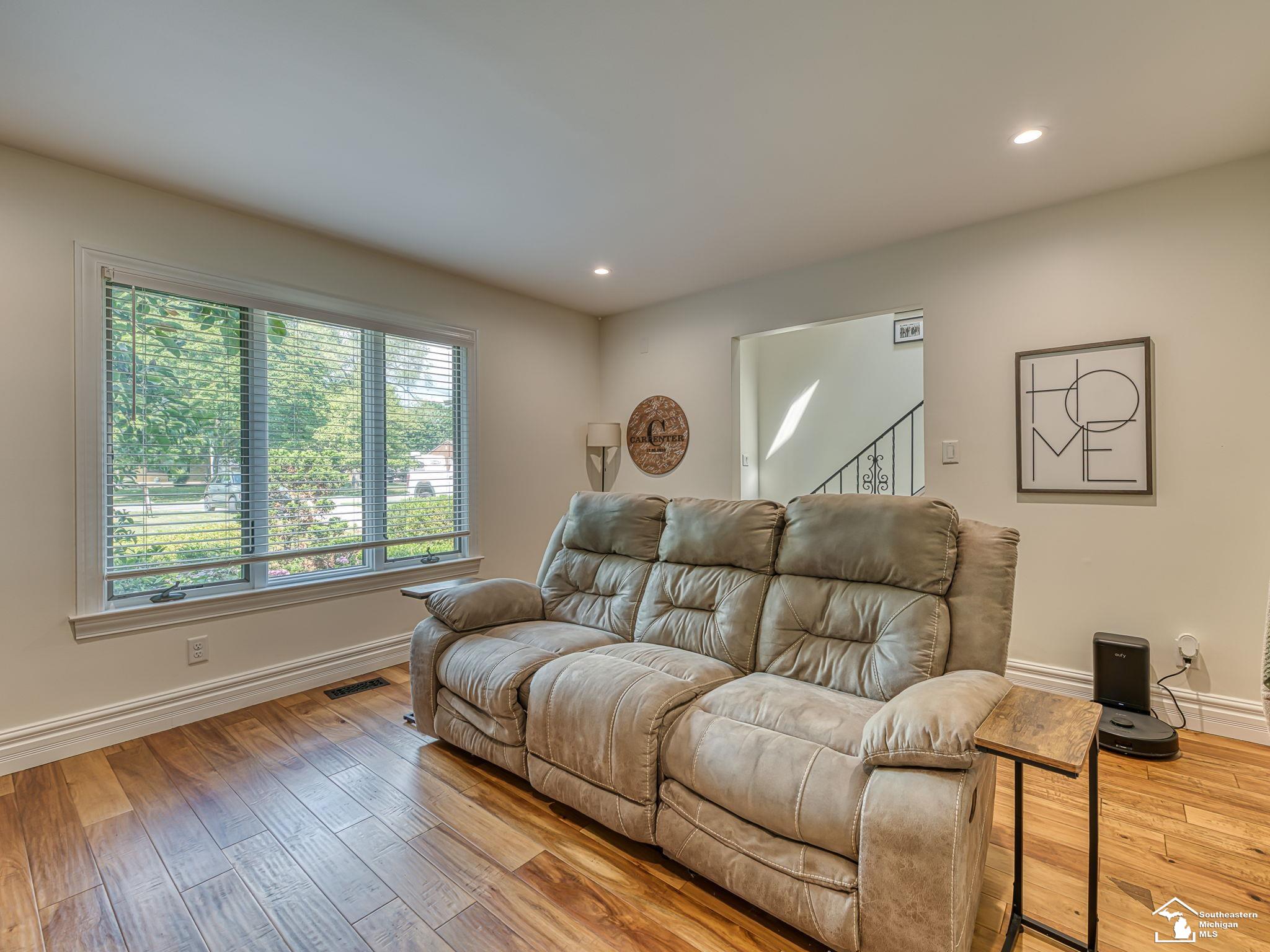7773 Church Road Grosse Ile, MI 48138 - Photo 16 of 62 Gallery Image 16