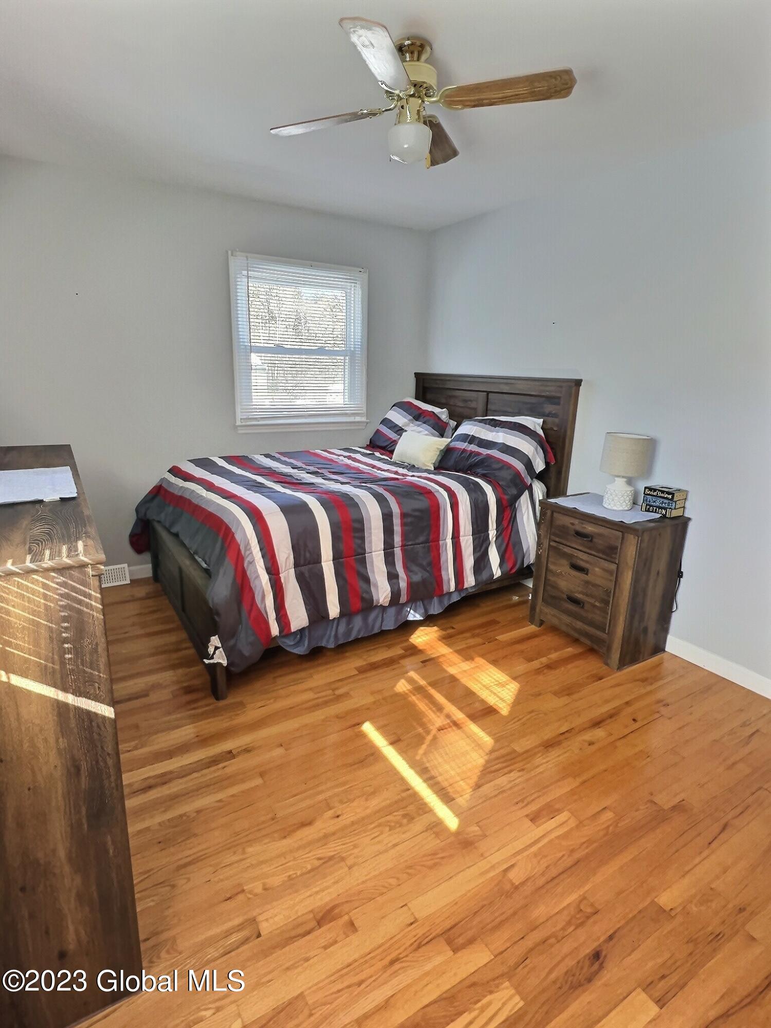 848 Warner Road Schenectady, NY 12309 - Photo 21 of 26 Bedroom II 2