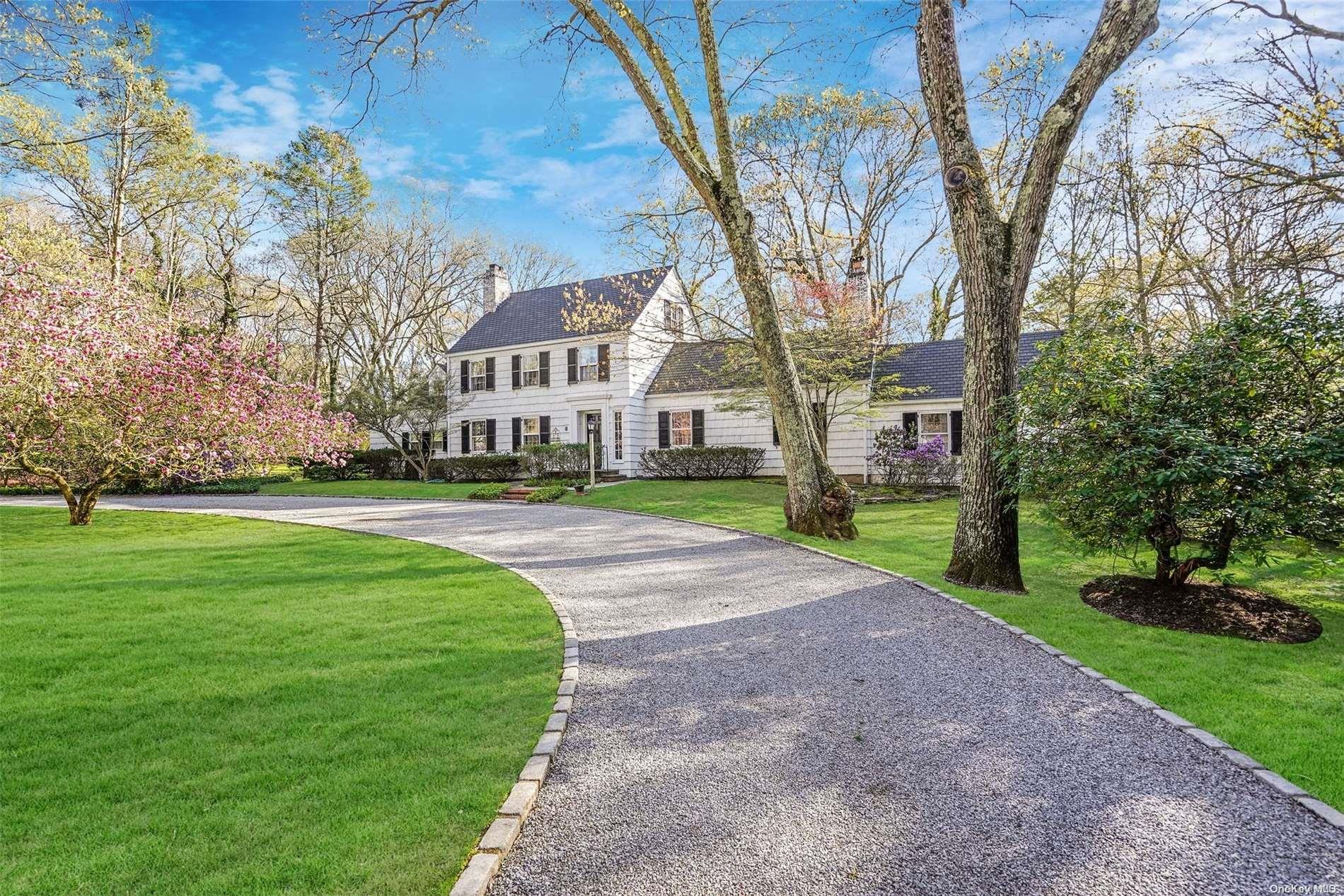 8 Robinswood Road Setauket, NY 11733 - Photo 1 of 1 Gallery Image 1