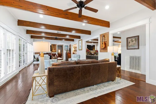 $982,800 | 6717 Oak Cluster Drive, Greenwell Springs, LA 70739