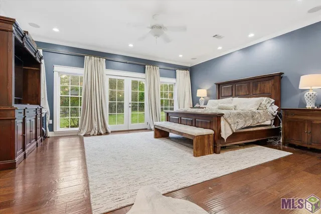 $982,800 | 6717 Oak Cluster Drive, Greenwell Springs, LA 70739