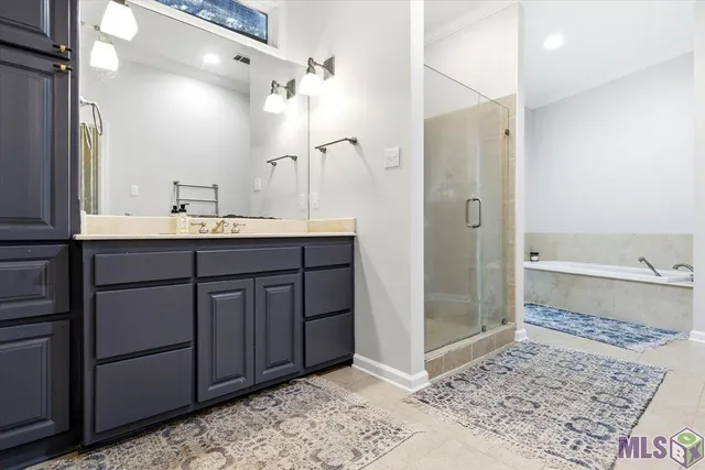 $982,800 | 6717 Oak Cluster Drive, Greenwell Springs, LA 70739