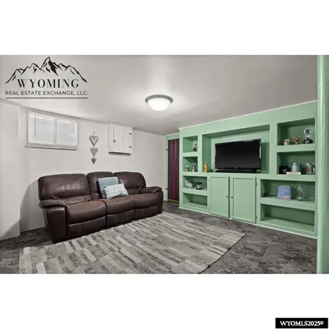 $275,000 | 2448 Cheesbrough Way, Casper, WY 82609