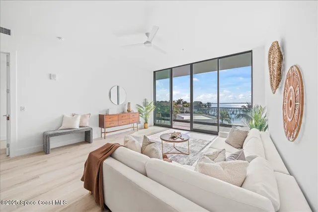 $899,999 | 225 Strand Drive, Unit 305, Melbourne Beach, FL 32951