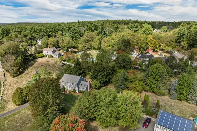 $649,000 | 15 Cambridge Road, Hampstead, NH 03841