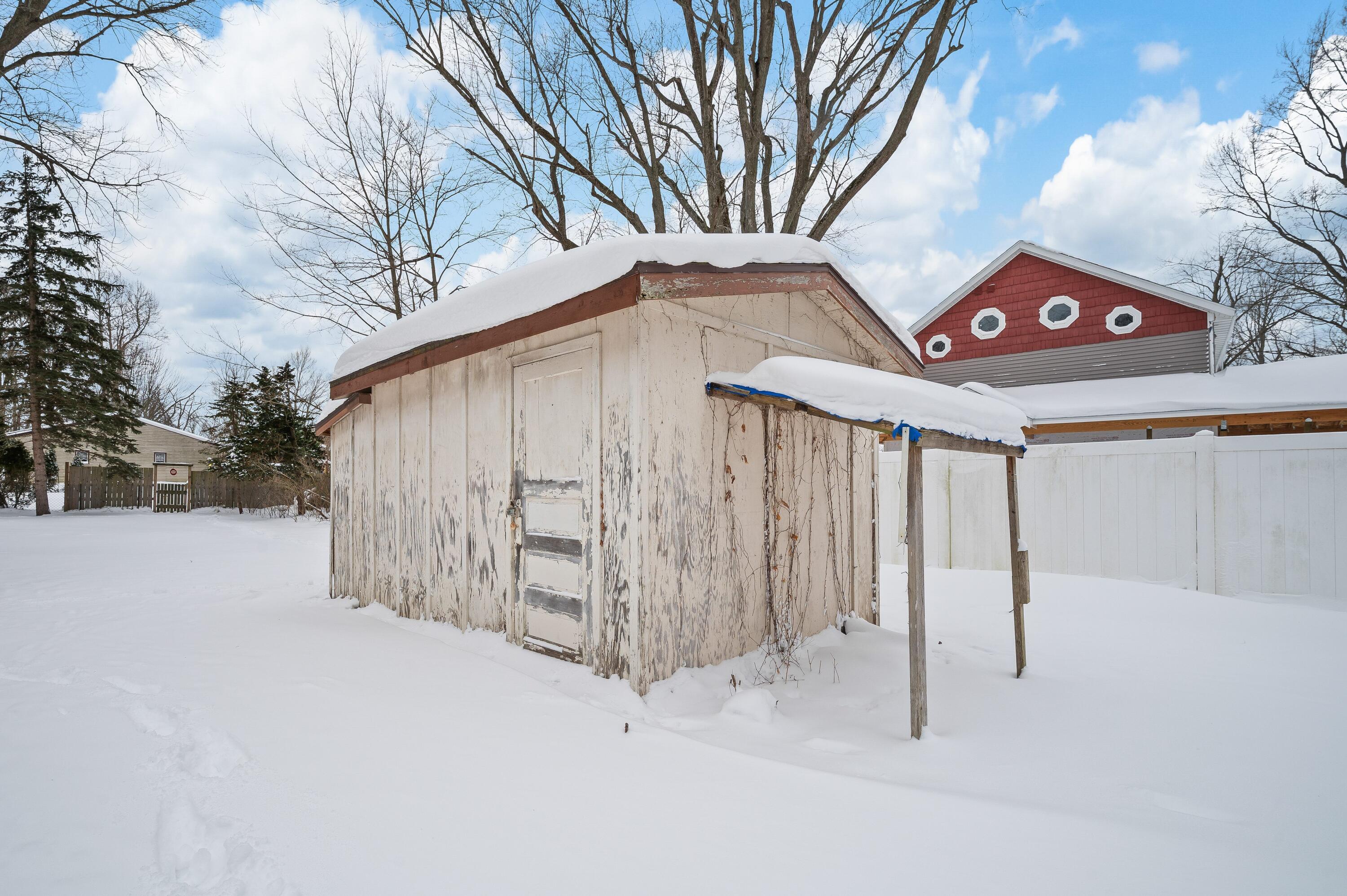 5900 Front Street Coloma, MI 49038 - Photo 28 of 32 34DSC_0221