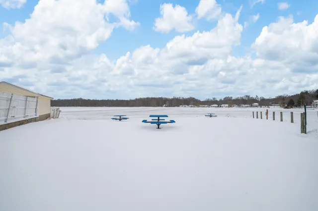 $159,900 | 5900 Front Street, Coloma, MI 49038