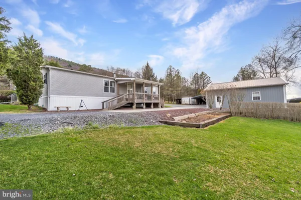 $375,000 | 530 West Sunset Road, Lehighton, PA 18235