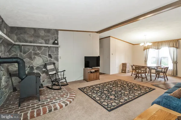 $375,000 | 530 West Sunset Road, Lehighton, PA 18235
