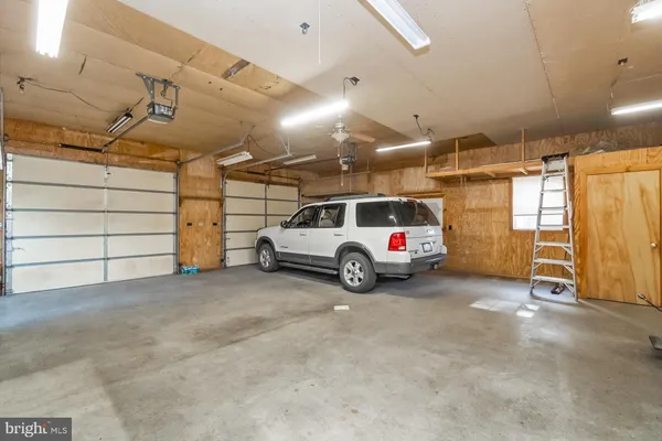 $375,000 | 530 West Sunset Road, Lehighton, PA 18235