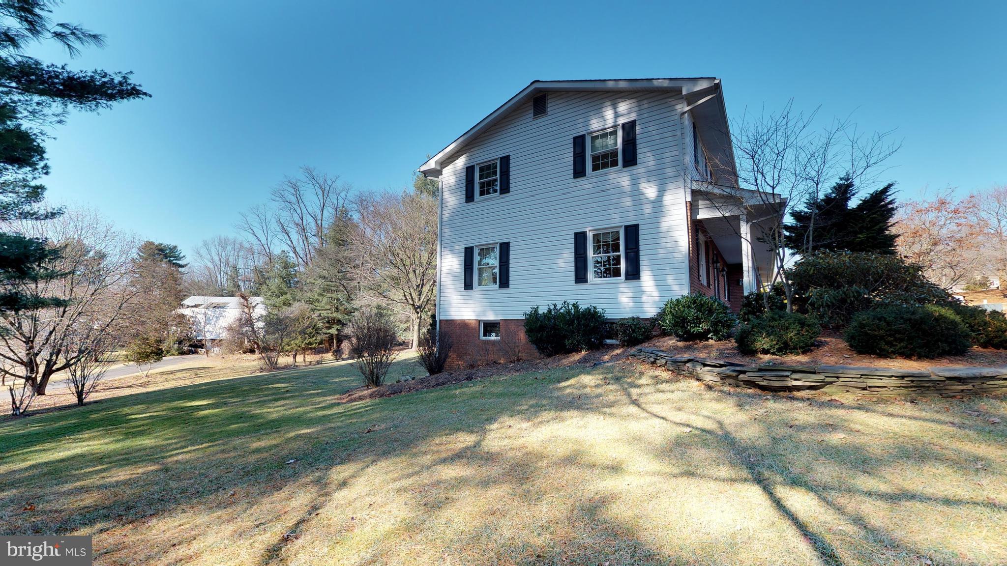 3004 Suffolk Lane Fallston, MD 21047 - Photo 7 of 10 Exterior (General)