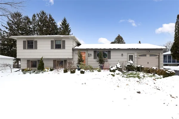 $315,000 | 48 Mt Marcy Drive, Irondequoit, NY 14622
