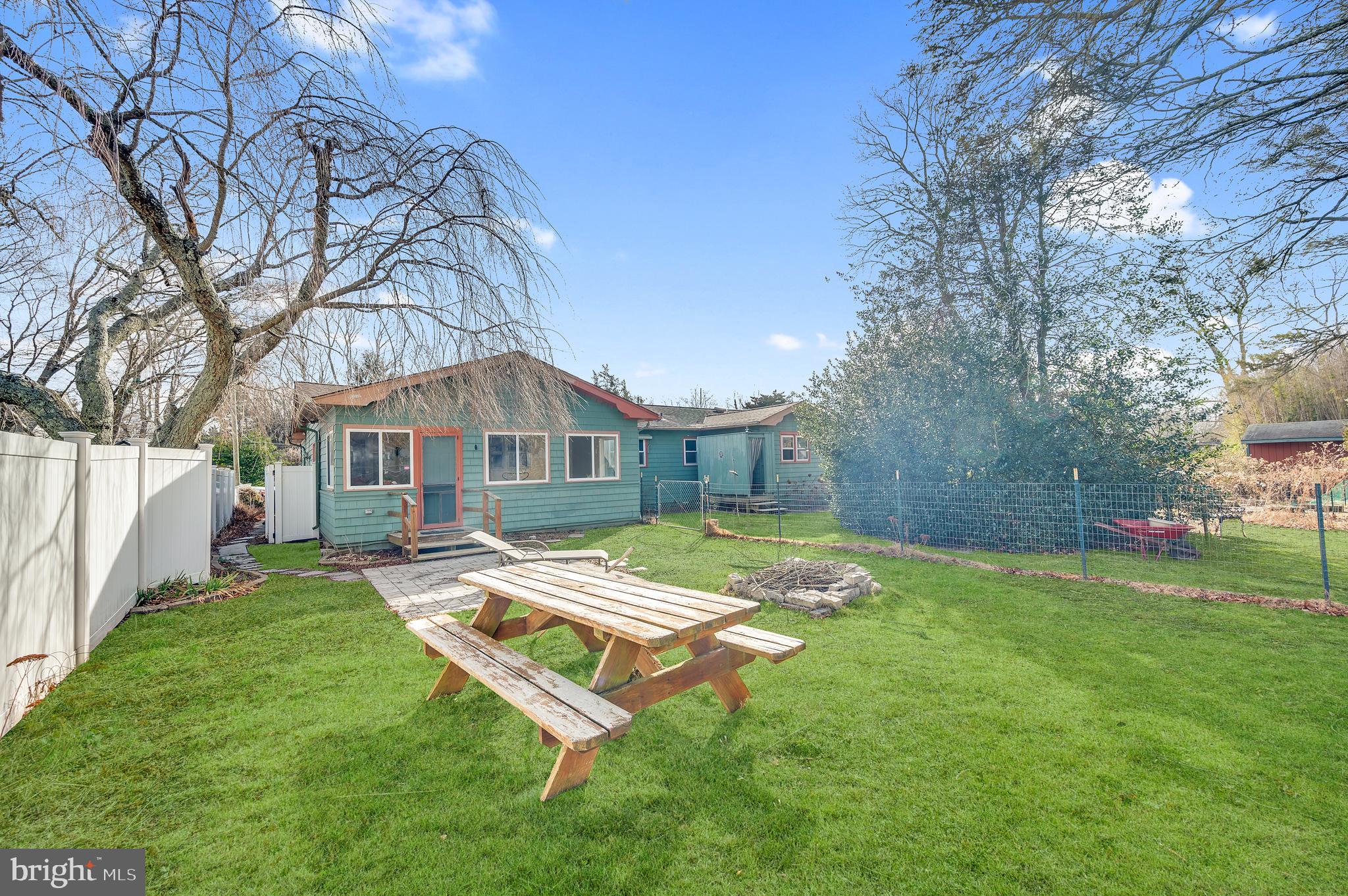 130 Center Street Manahawkin, NJ 08050 - Photo 12 of 54