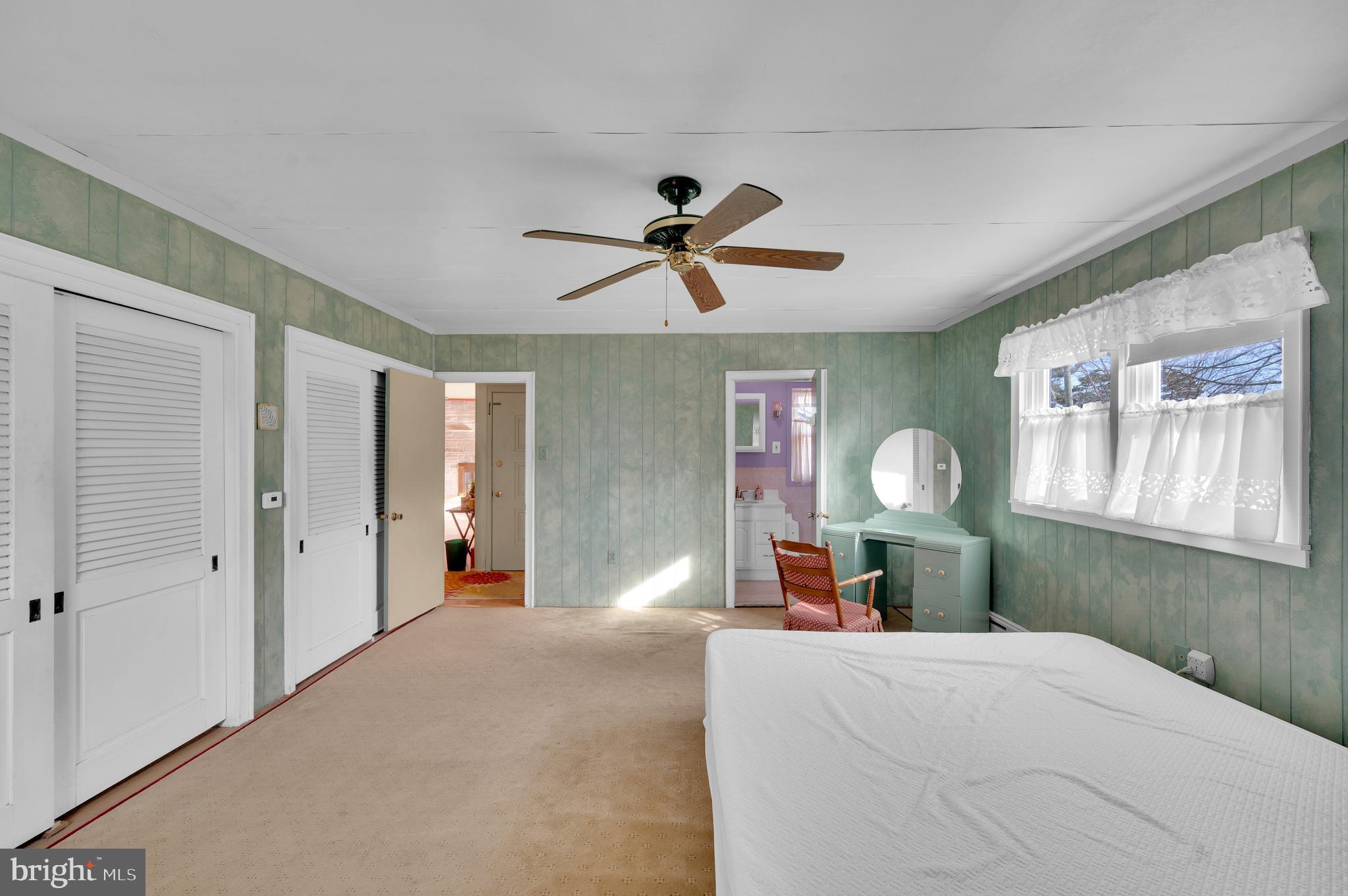 130 Center Street Manahawkin, NJ 08050 - Photo 35 of 54