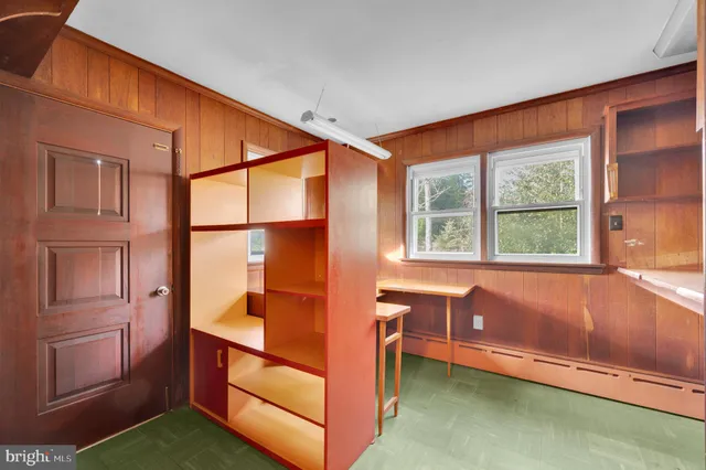 $699,900 | 130 Center Street, Manahawkin, NJ 08050