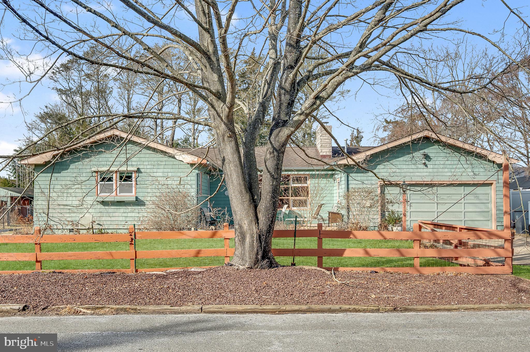 130 Center Street Manahawkin, NJ 08050 - Photo 46 of 54